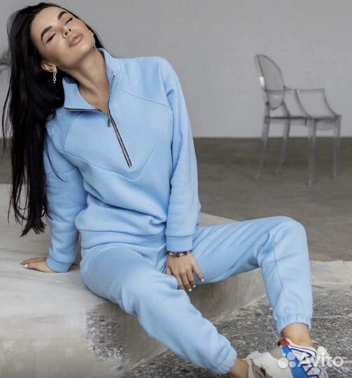 Спортивный костюм