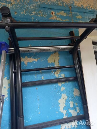 Шведская стенка с турником и брусьями