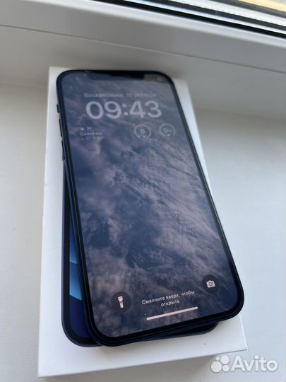 iPhone 12, 64 ГБ