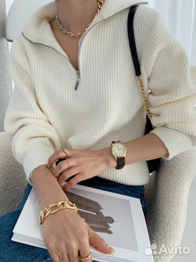 Свитер женский