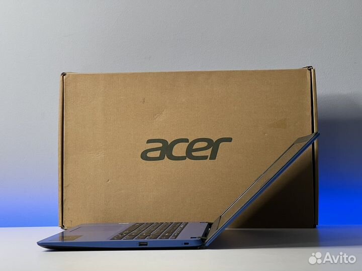 Красавец Acer 8g озу SSD256g Core i3 10th FHD