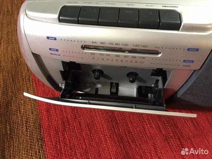 Магнитофон bork 1605