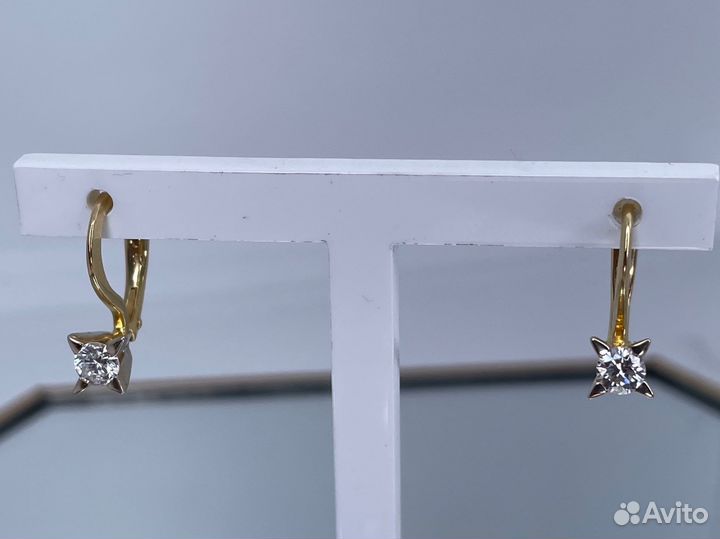 Золотые серьги с бриллиантами 0.52 ct. 3/3A