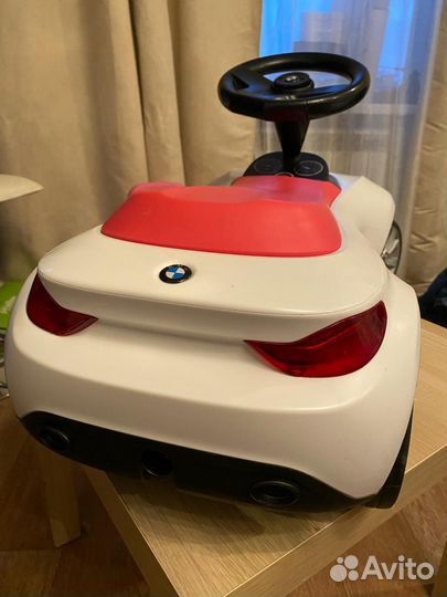 Детский автомобиль каталка