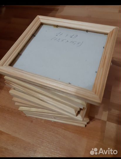 Рамки для фото и картин