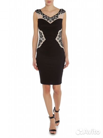 Lipsy чёрное платье с расшитыми вставками q