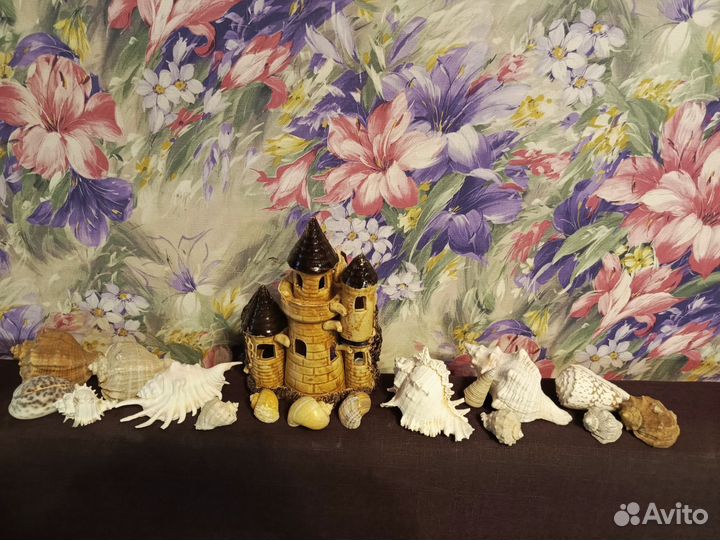 Замок для аквариума