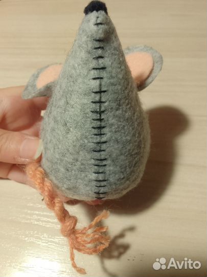 Игрушка мышь из фетра