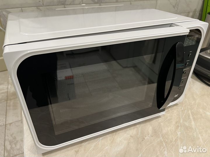 Микроволновая печь Haier hmx-dm218w