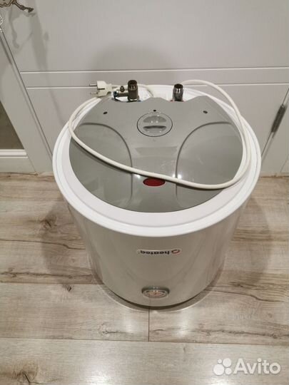 Водонагреватель Heateq