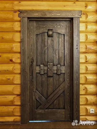 Дверь массив