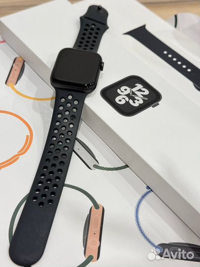 Смарт-часы Apple Watch SE 2020 Nike 40mm