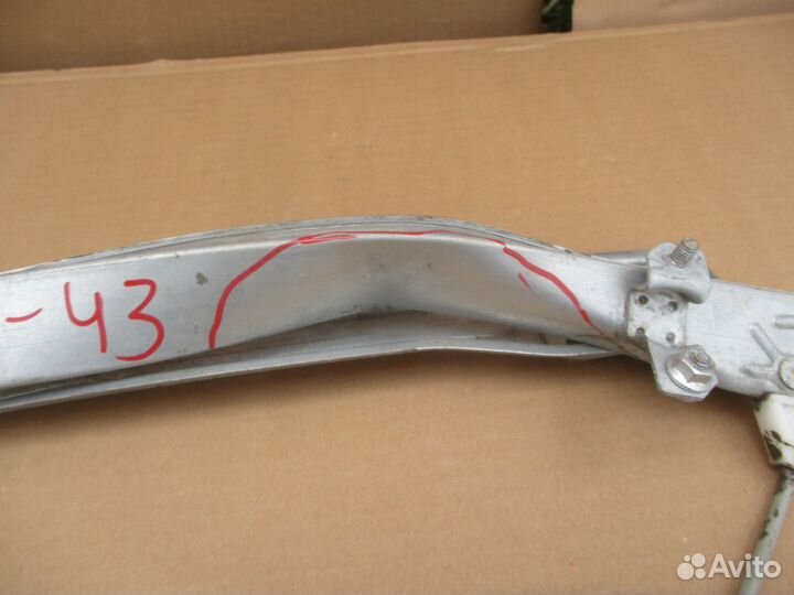 Стеклоподъемник электр. передний правый Kia Rio