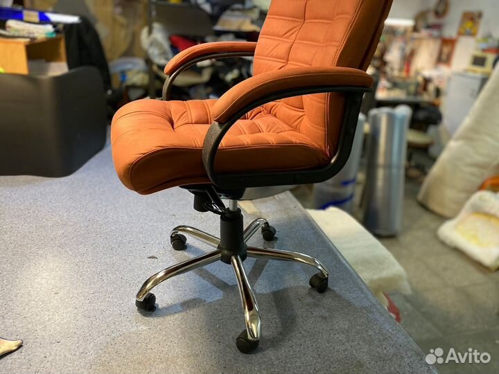 Компьютерное кресло