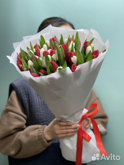 Тюльпаны с доставкой