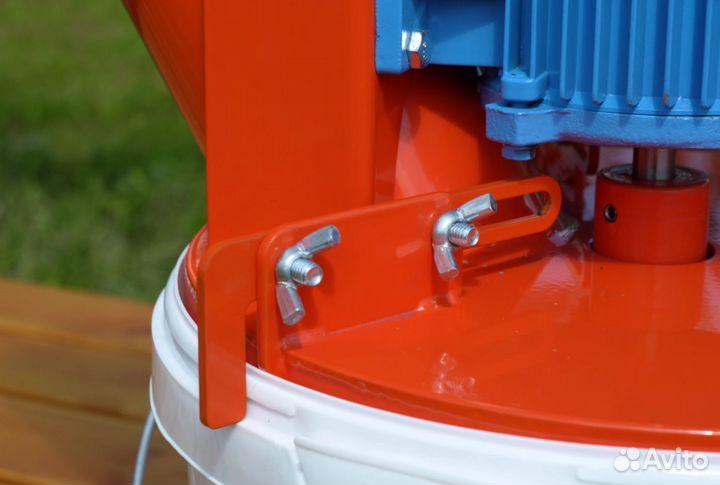 Дробилка для винограда Affe