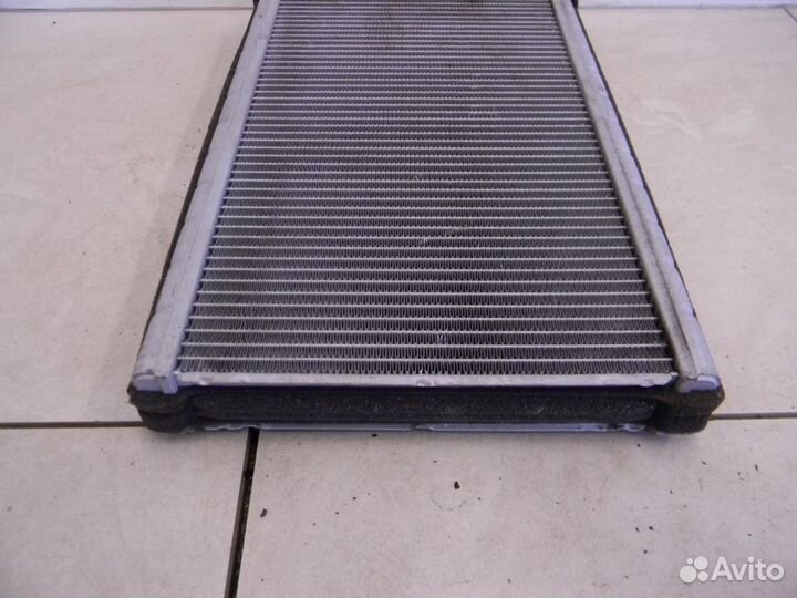 Радиатор отопителя 1-серия E87/E81 2004