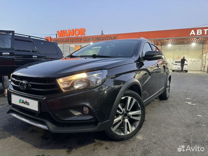 LADA Vesta Cross 1.8 МТ, 2018, 143 000 км
