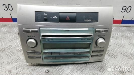 Магнитола toyota corolla verso 2 (4BR04I401)