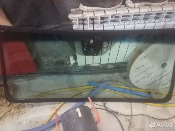 Лобовое стекло тайота ленд круйзер 200, лексус 570