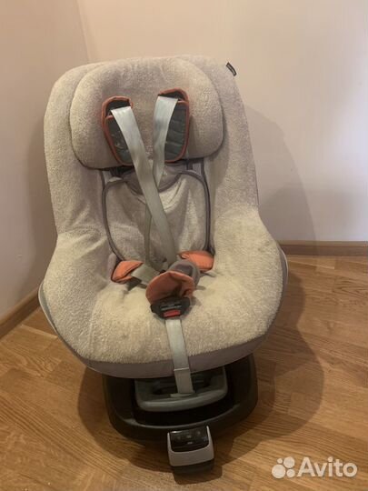 Детское автокресло и база Maxi Cosi Pearl