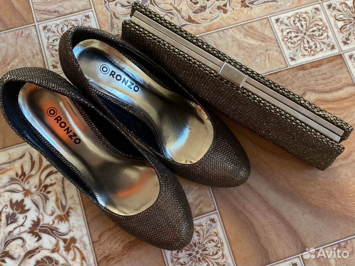 Туфли и клатч