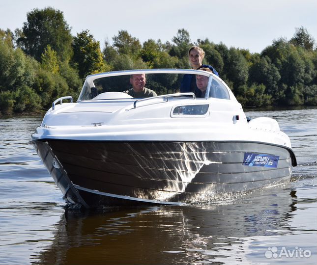 Катер c каютой Неман 550 комбинированный новый