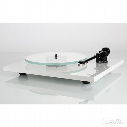 Проигрыватель винила Rega Planar 2 White