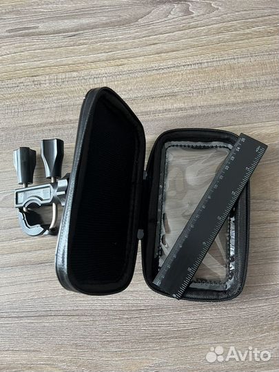 Держатель для телефона на руль