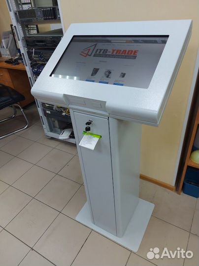 Киоск для электронной очереди 21,5