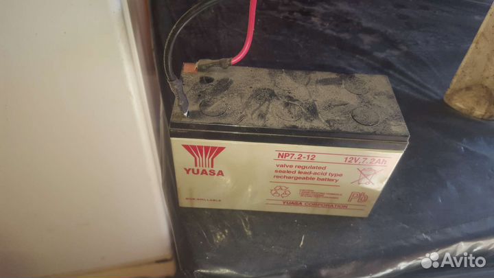 Аккумулятор12v