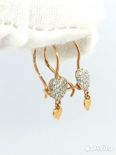Золотые серьги с фианитом