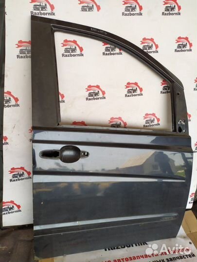 Дверь боковая правая Mercedes Viano W639 2.1D 2005