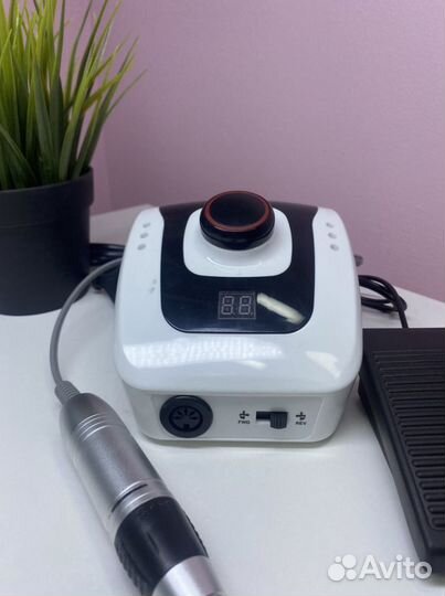 Аппарат для маникюра и педикюра -Drill Pro DM 206