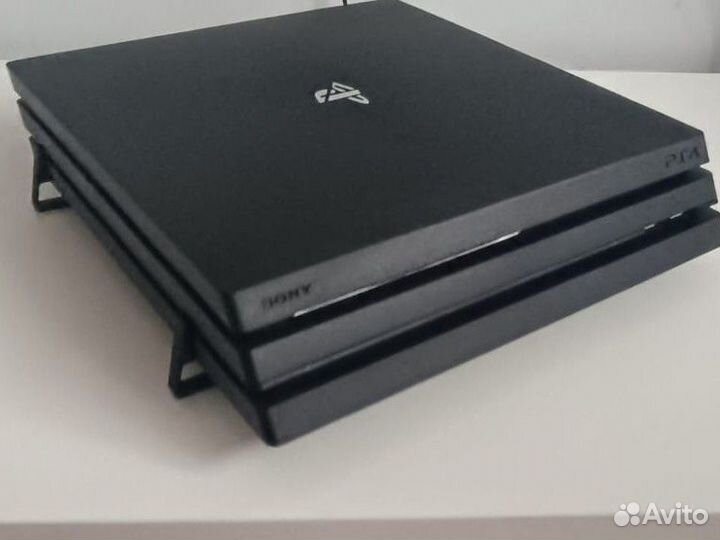 Sony PS4 pro 1tb