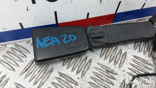 Защелка ремня безопасности ford kuga 1 (AEA20NV01)