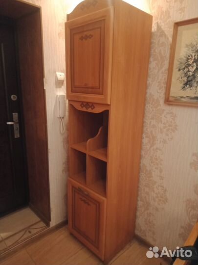 Мебель для прихожей, пенал