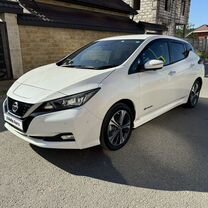 Nissan Leaf AT, 2019, 73 000 км, с пробегом, цена 2 050 000 руб.