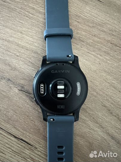 Часы Garmin venu