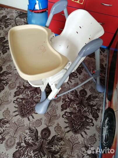 Стул для кормления