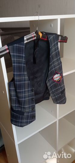 Жилетка для мальчика школьная в клетку Sky Lake