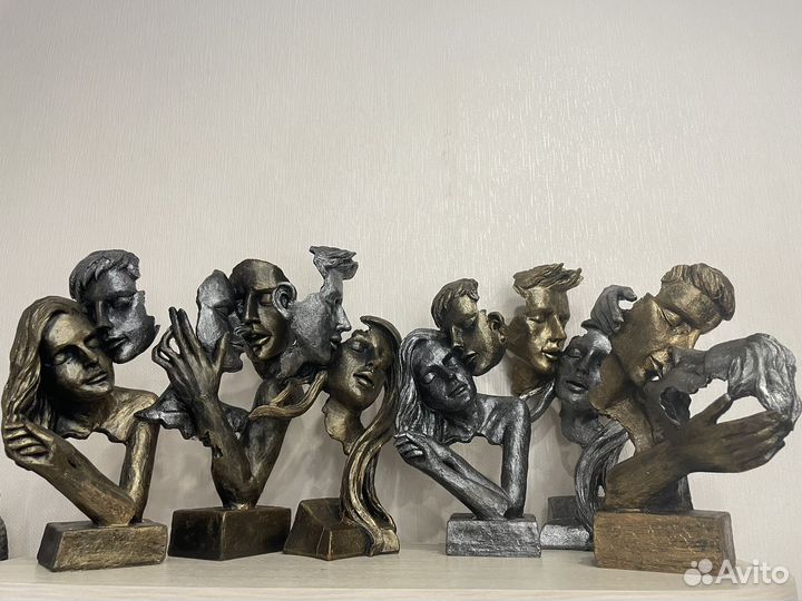 Влюбленные из полистоуна