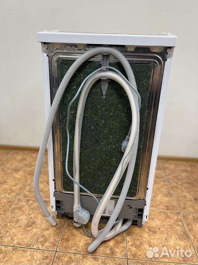 Посудомоечная машина bosch SPS2HMW2FR. Серия 2