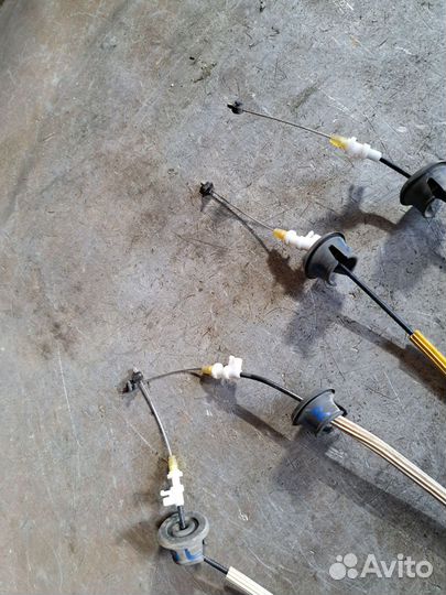 Трос замка двери Audi A6 C6