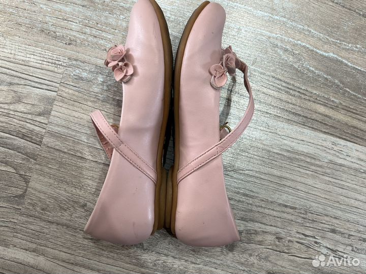 Туфли для девочки