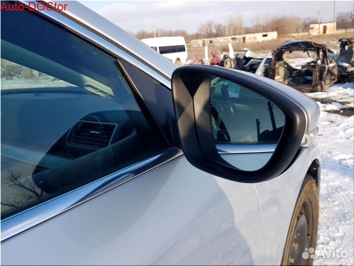 Зеркало боковое правое Volkswagen Passat b7 11 pin