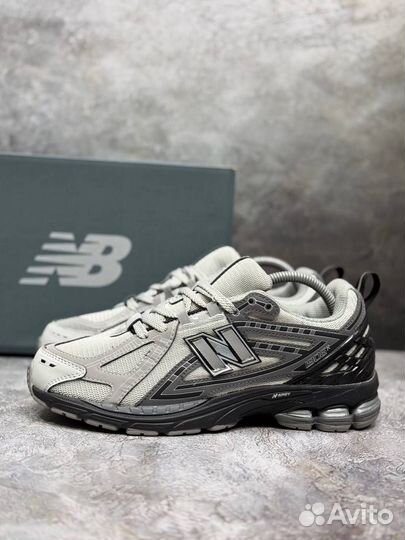 Кроссовки new balance 1906r