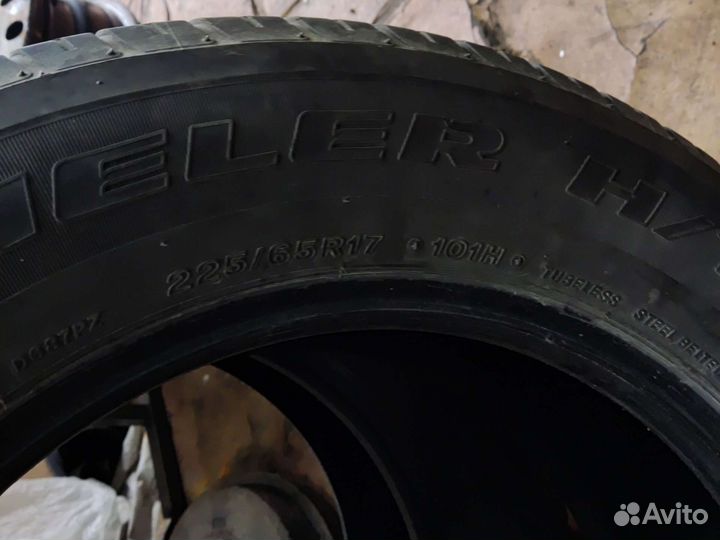 Bridgestone Dueler H/T 225/65 R17