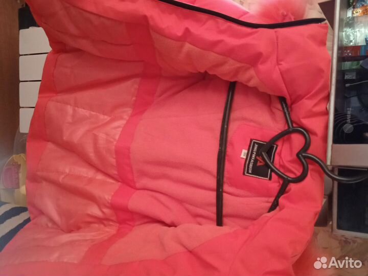Зимняя куртка для девочки 98 размер