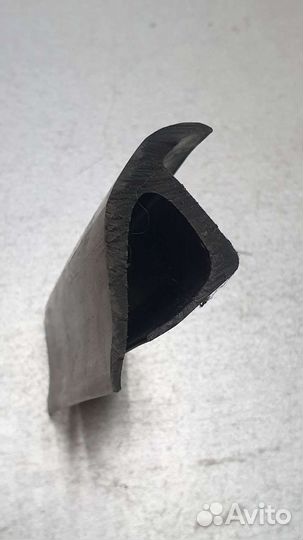 Уплотнитель борта и задней двери рефрижератора